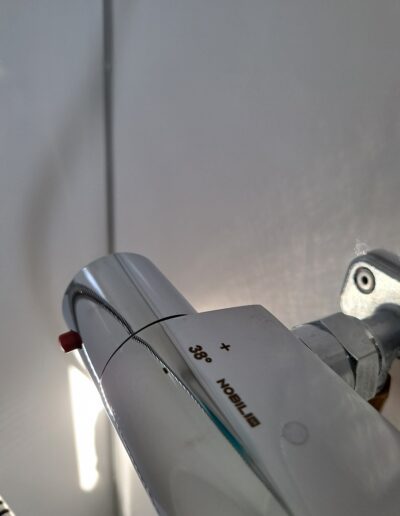 miet-ein-bad-innen-thermostat